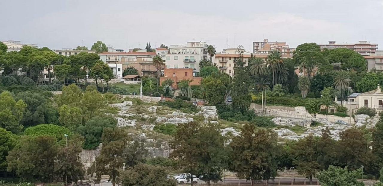 A Due Passi Dal Teatro Greco Daire Siraküza Dış mekan fotoğraf